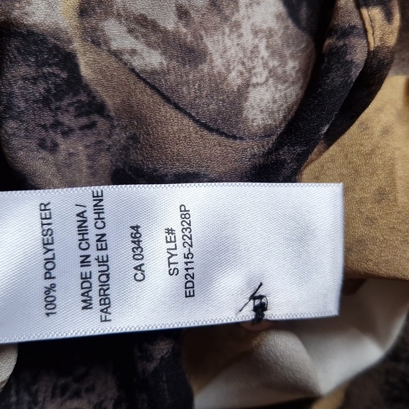 NWOT blouse in browns - Picture 7 of 8